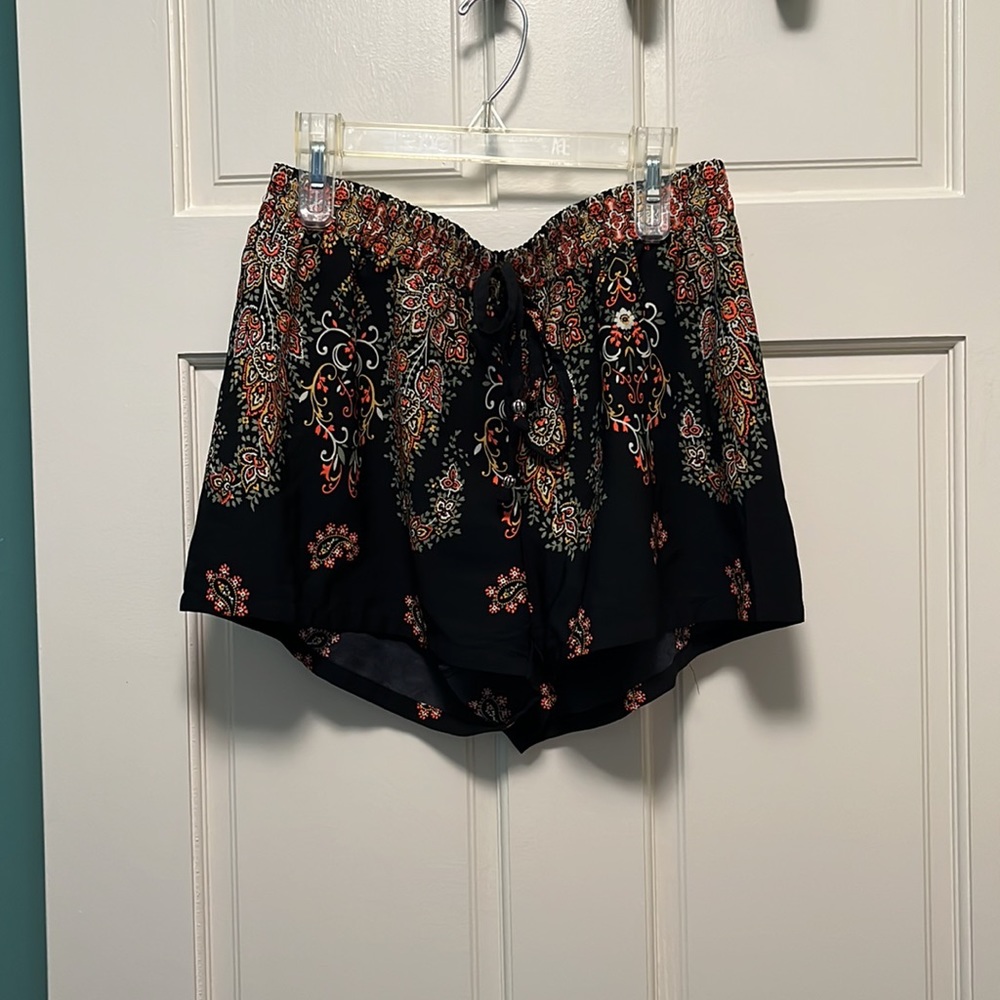 Folk Style Soft Shorts